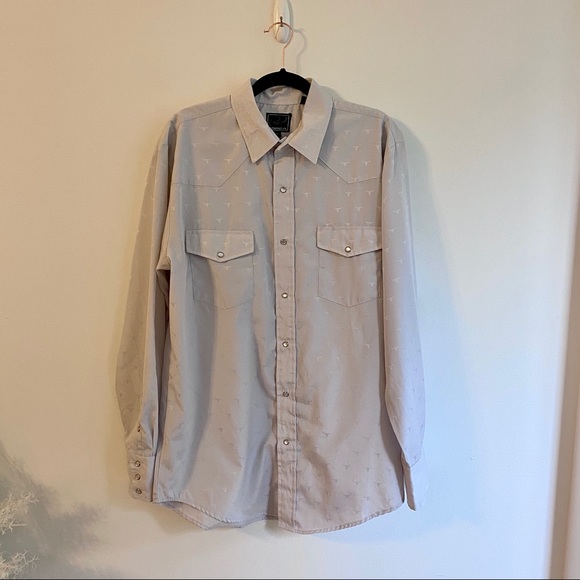 Men’s Western Style Silver Button Down - Picture 7 of 10